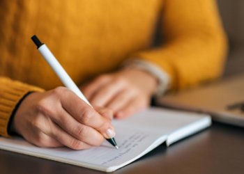 Record columnist earns countrywide writing awards