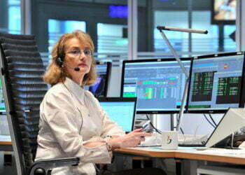 Become an Operations Engineer – 10 Things You Need to Know