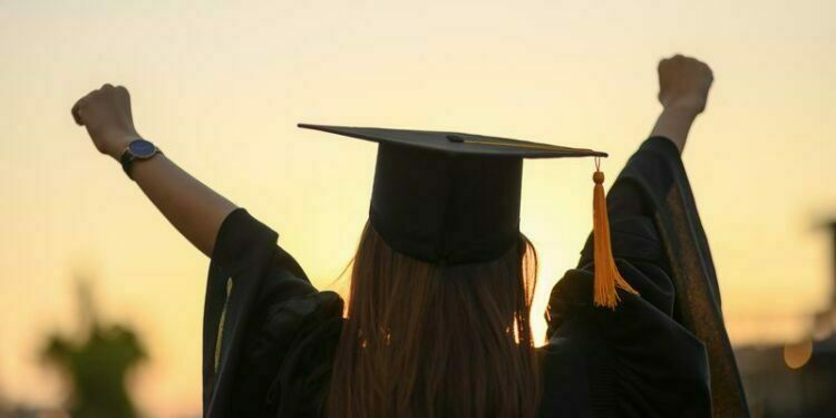 How to tell if you should drop out of college early Source