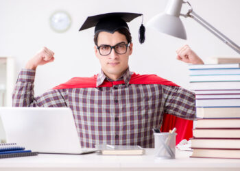 Earn An Education Degree Online Without Going to College