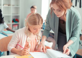 Consider When Choosing an Elementary Education Degree Online