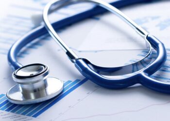 Fast-Track Your Healthcare Career with Online Pharmacy Technician Training