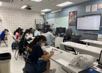 Revolutionising English Learning: How Tuition Centres in Singapore Are Embracing Technology